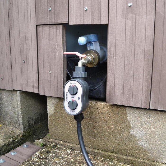 Valdiklis gravitaciniam laistymui JARD 11