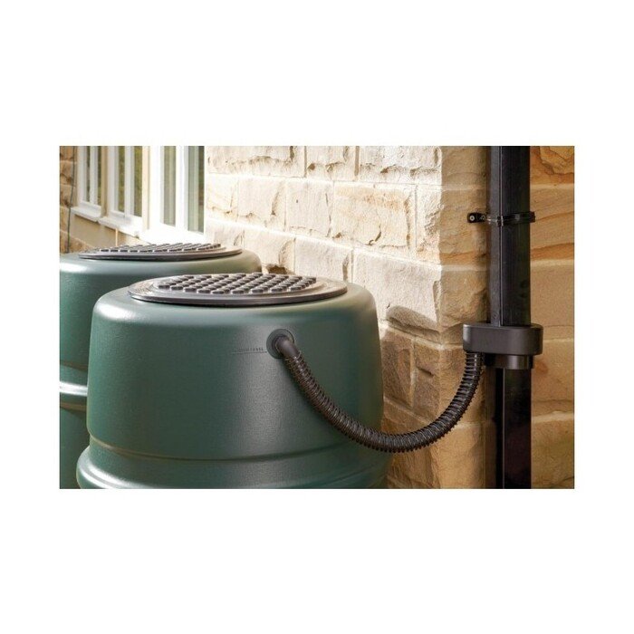 Universalus lietvamzdžio pajungimas prie talpos (be filtro) 9