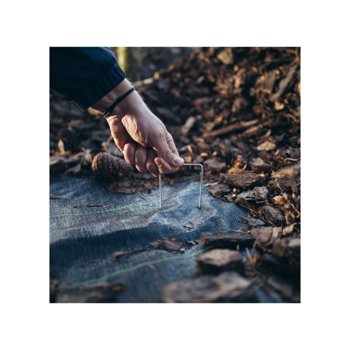 Metalinė vinis geotekstilei U formos (3 cm pločio) 6