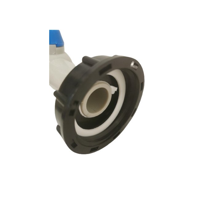 IBC Ventilis 45&deg; plastikinis 1  i&scaron;.sr. x 32 mm žarna 6